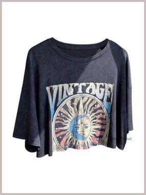 Plus Size Graphic Crop Tee Oversized Crew Neck Drop Shoulder T-Shirt